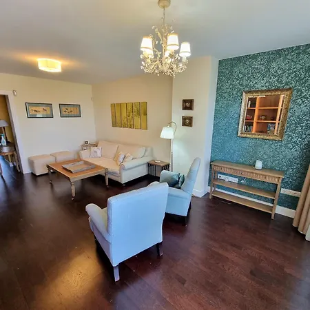 Luxury 2 Bedrooms In La Carihuela 20 Meters In From Of Торремолинос