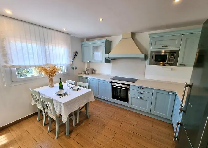 Luxury 2 Bedrooms In La Carihuela 20 Meters In From Of Torremolinos